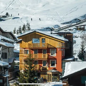 Piccolo Tibet Hotel